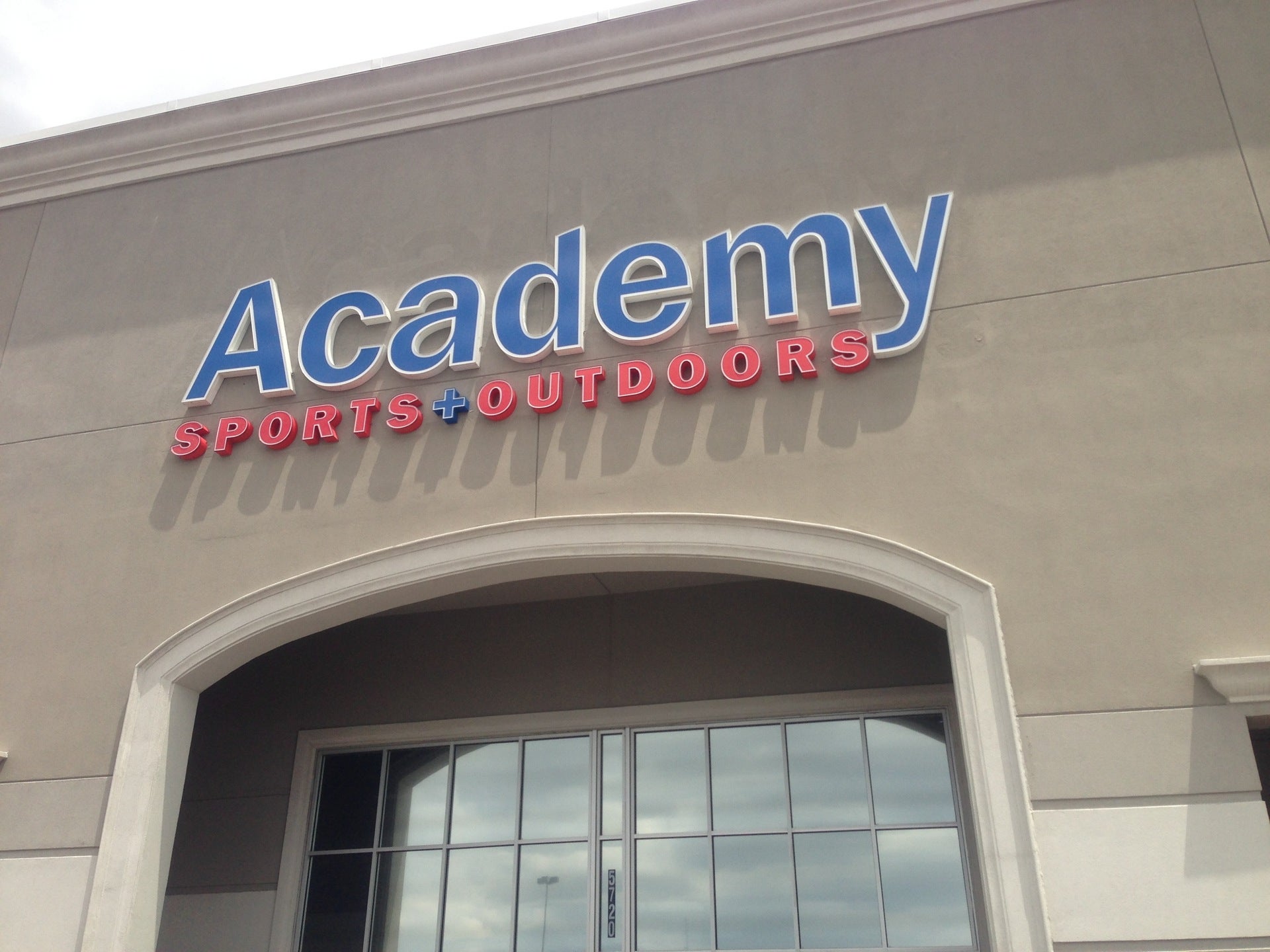 Academy Sports + Outdoors, 5720 San Bernardo Ave, Laredo, TX, Factory