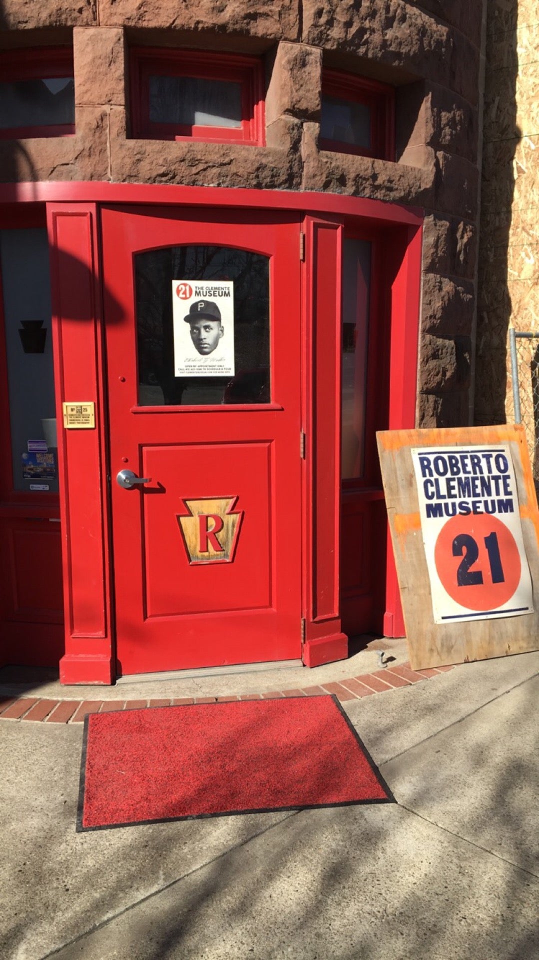 The Roberto Clemente Museum – Pittsburgh, Pennsylvania - Atlas Obscura