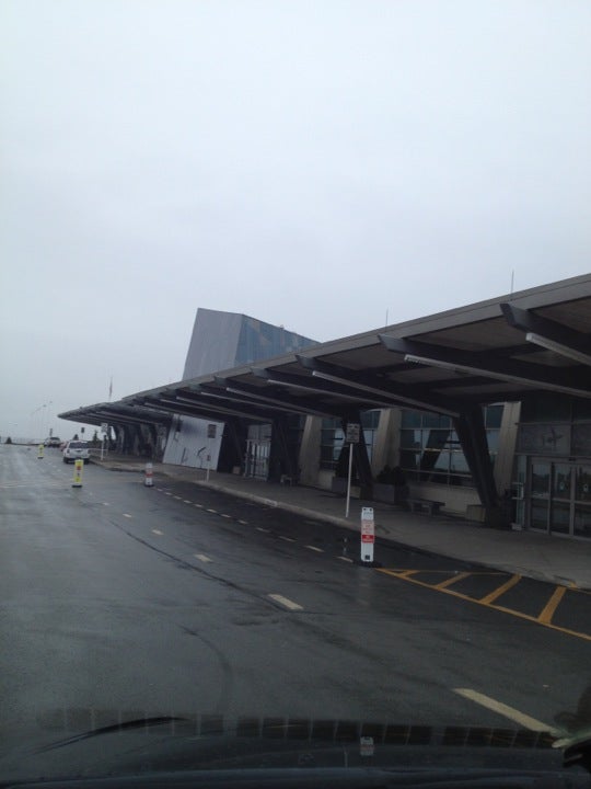 WilkesBarre/Scranton International Airport (AVP), 100 Terminal Rd 221, Avoca, PA, Parking