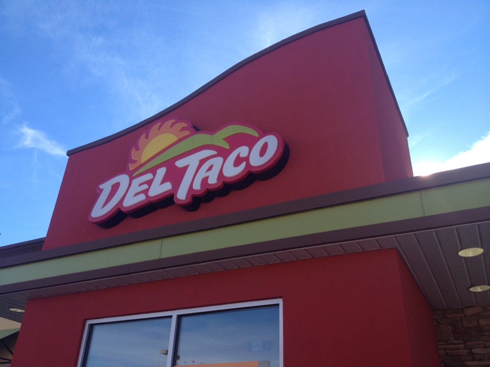 Del Taco, 8020 N Academy Blvd, Colorado Springs, CO, Mexican restaurant