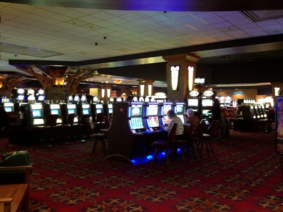 Prairie's Edge Casino Resort, 5616 Prairies Edge Ln, Granite Falls, MN