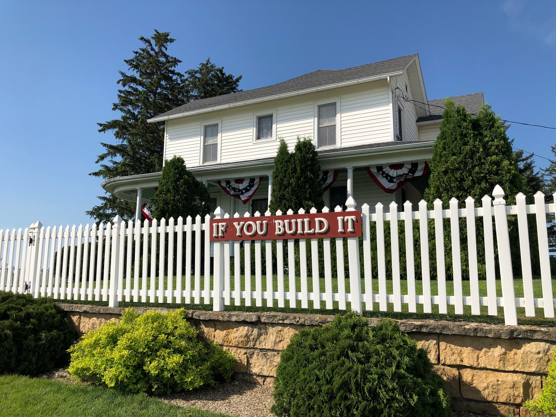 Services 3 — Field of Dreams Movie Site