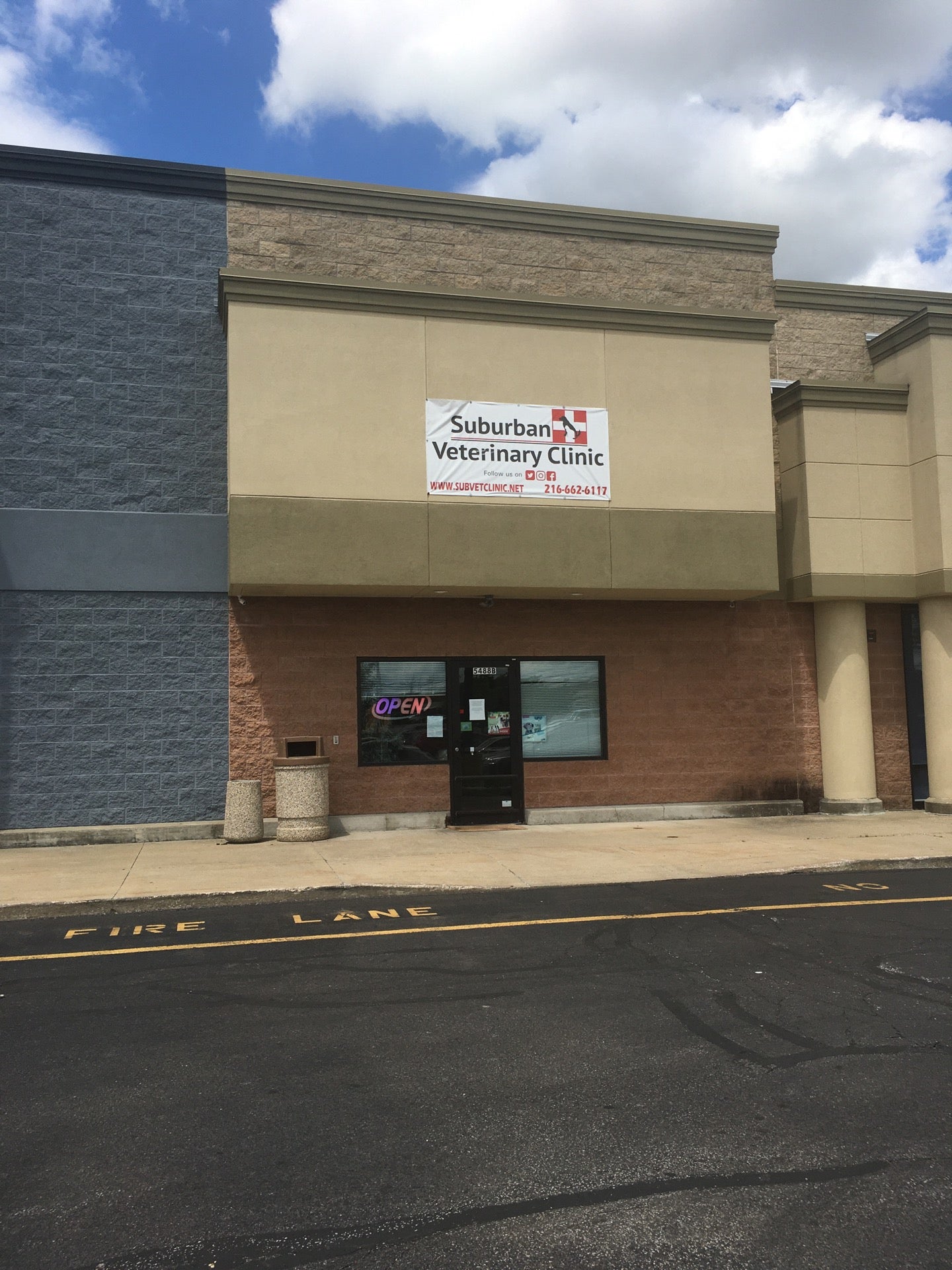Suburban Veterinary Clinic, 5257 Warrensville Center Rd, Maple Heights, OH,  Veterinarians - MapQuest