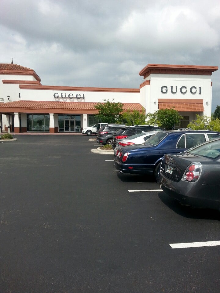 LUXURY SHOPPING AT THE GUCCI OUTLET ORLANDO FL