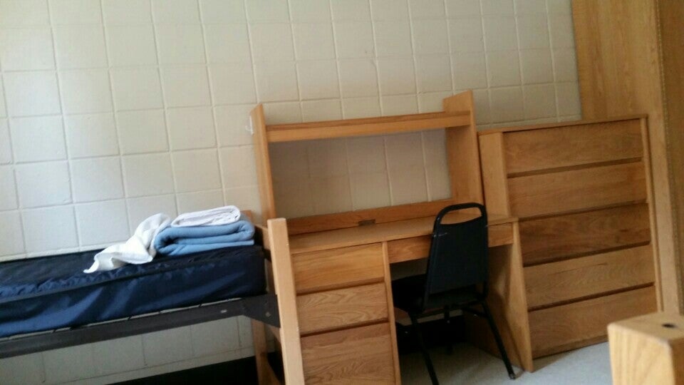 South Residence Hall Suites Liu, 720 Northern Blvd, Brookville, NY