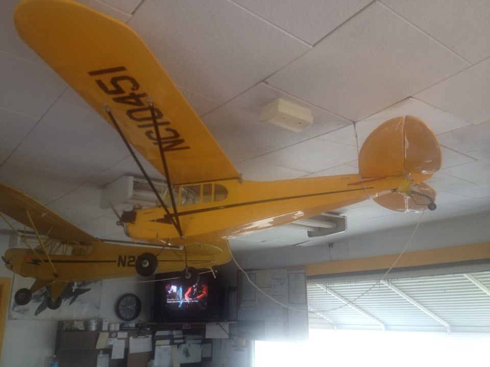 Lakewood Airport (N12), 1900 Cedarbridge Ave, Lakewood, NJ MapQuest