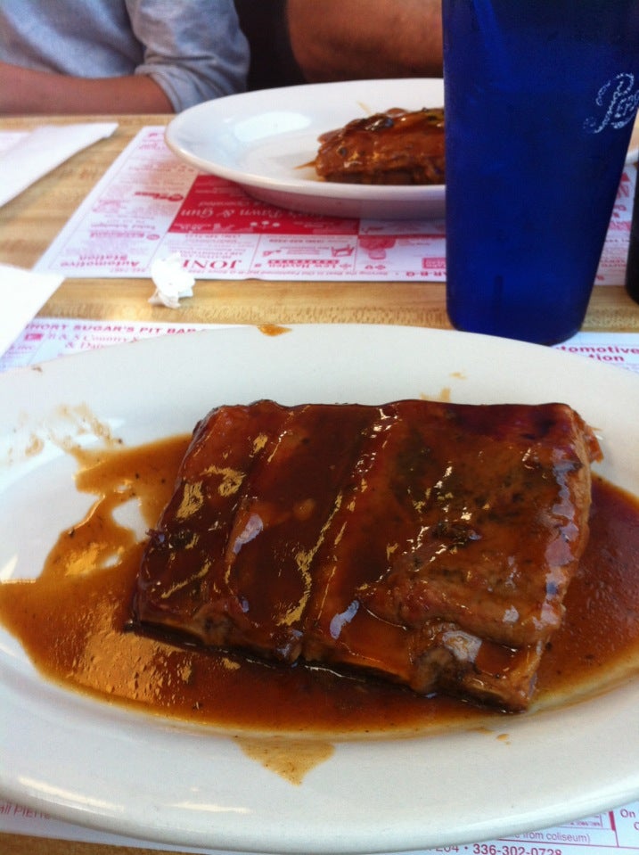 Short Sugar's Pit Barbecue, 1328 S Scales St, Reidsville, NC, Drivein