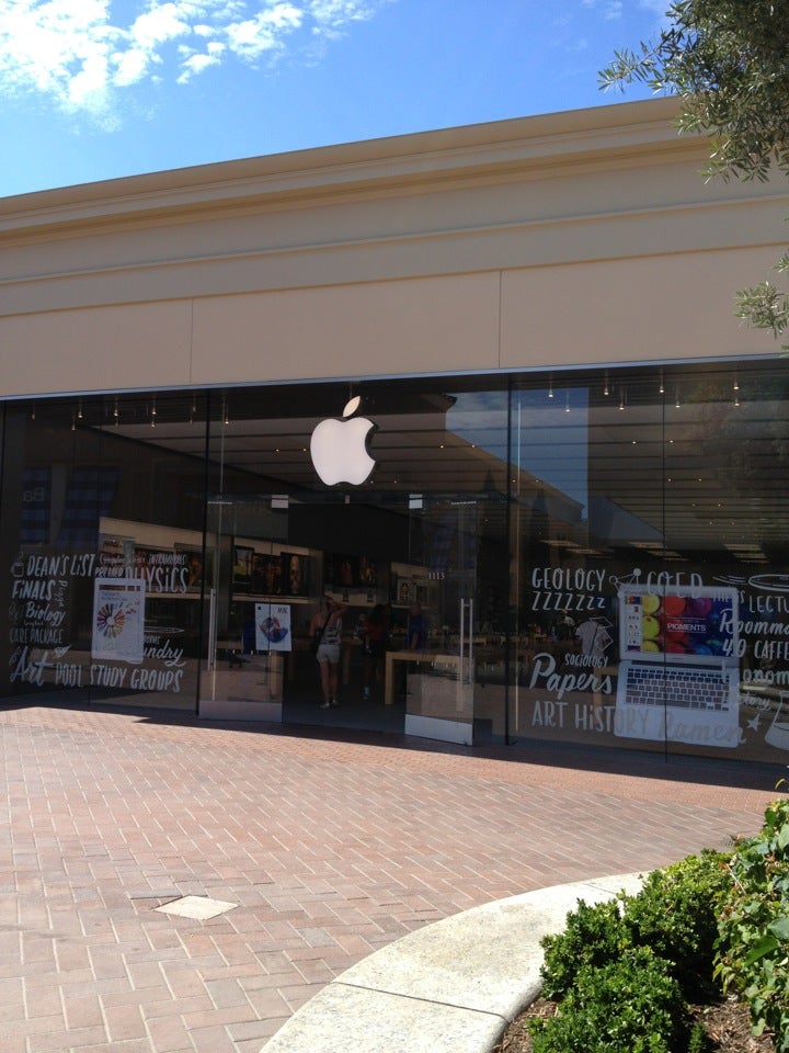 Fashion Island - Apple Store - Apple