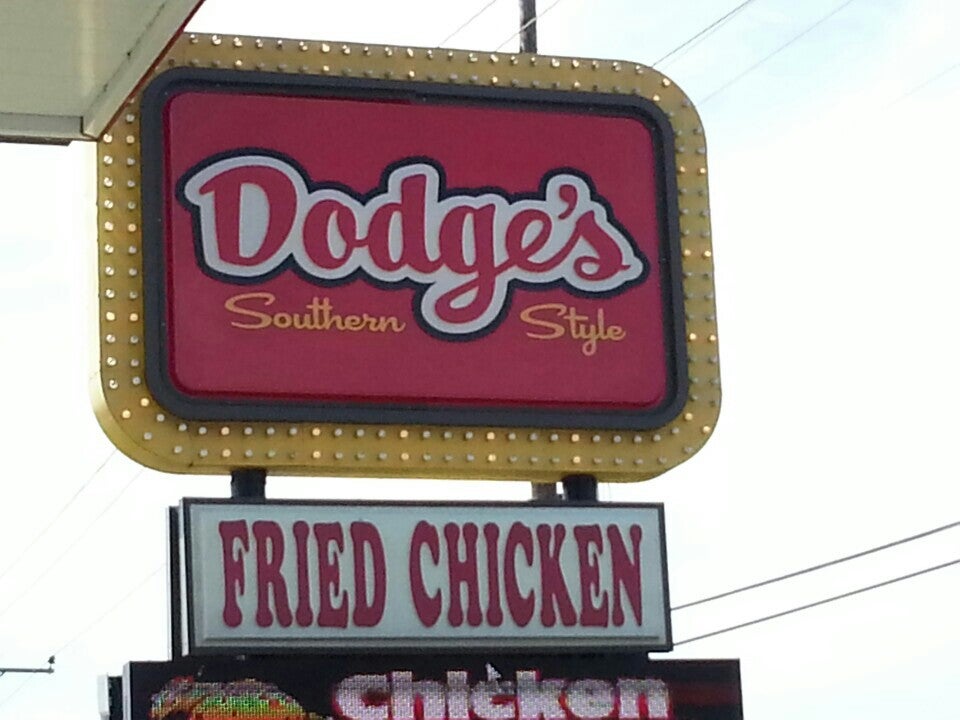 Dodge's Chicken Store, 4774 Highway 84 W, Vidalia, LA, Eating places