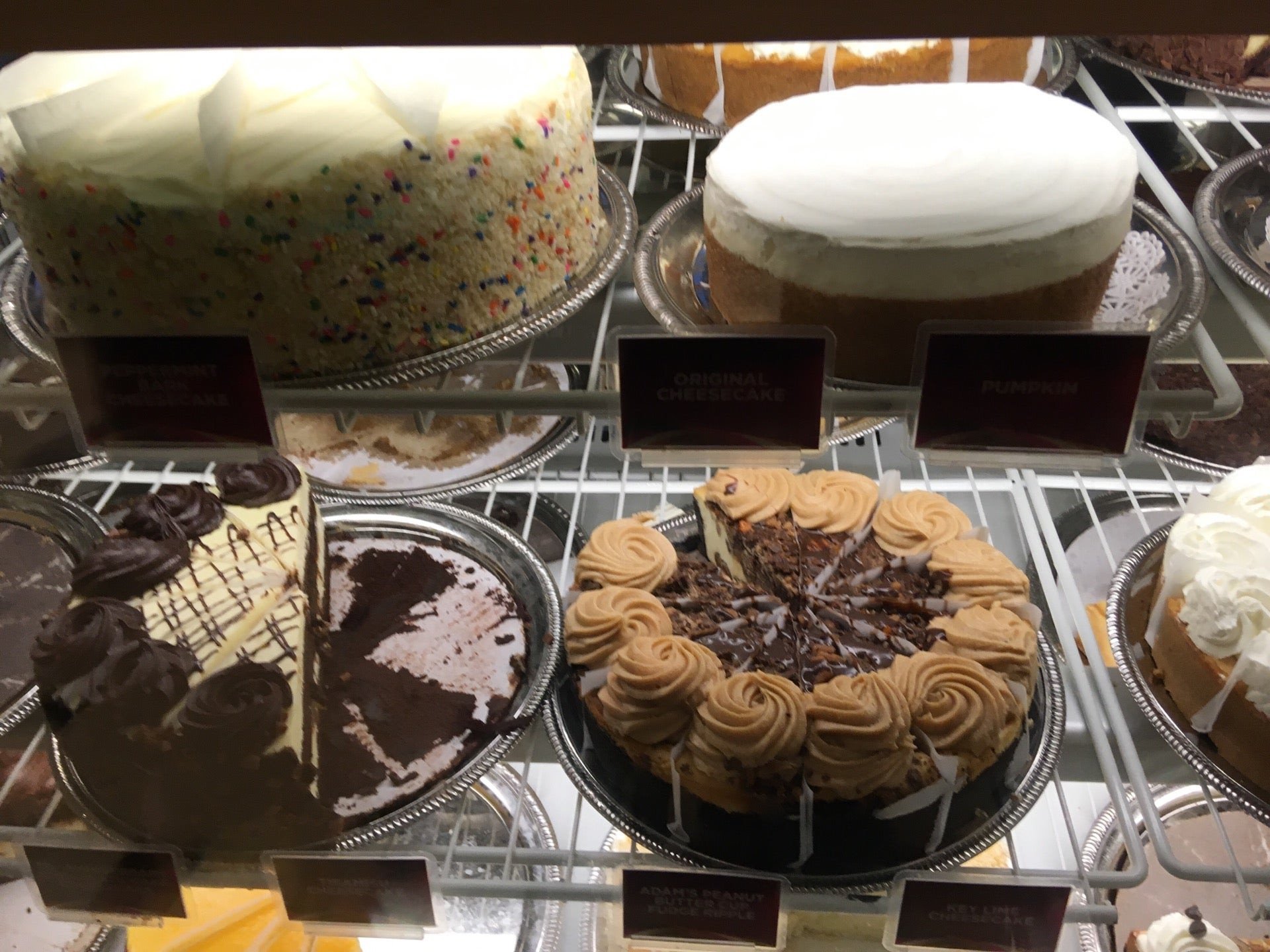 The Cheesecake Factory, 7612 Blake St, Liberty Twp, OH, Restaurants
