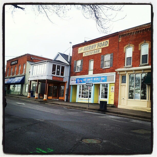 Old Port Dairy Bar, 26 Lakeport Rd, St Catharines, ON, Ice Cream