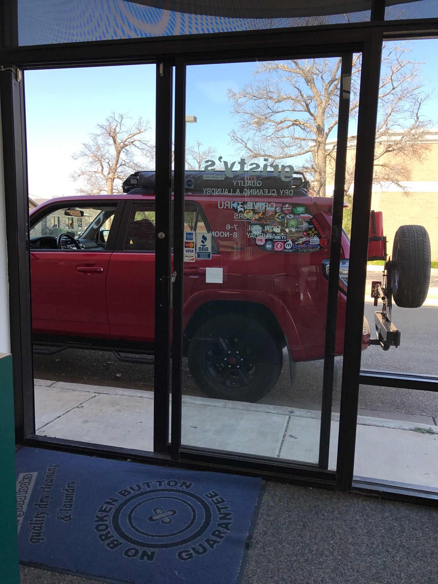 Gristy's Cleaners, 5815 82nd St, Lubbock, TX, Drycleaning plants, except  rugs - MapQuest