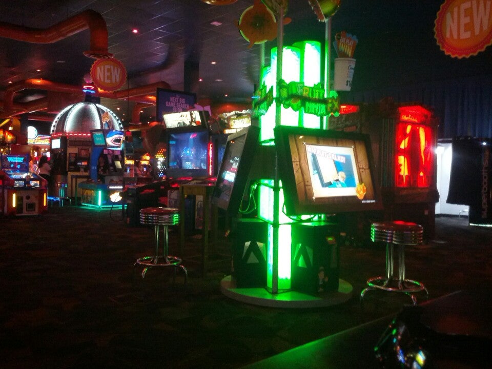 Dave & Buster's - Jacksonville Restaurant - Jacksonville, FL