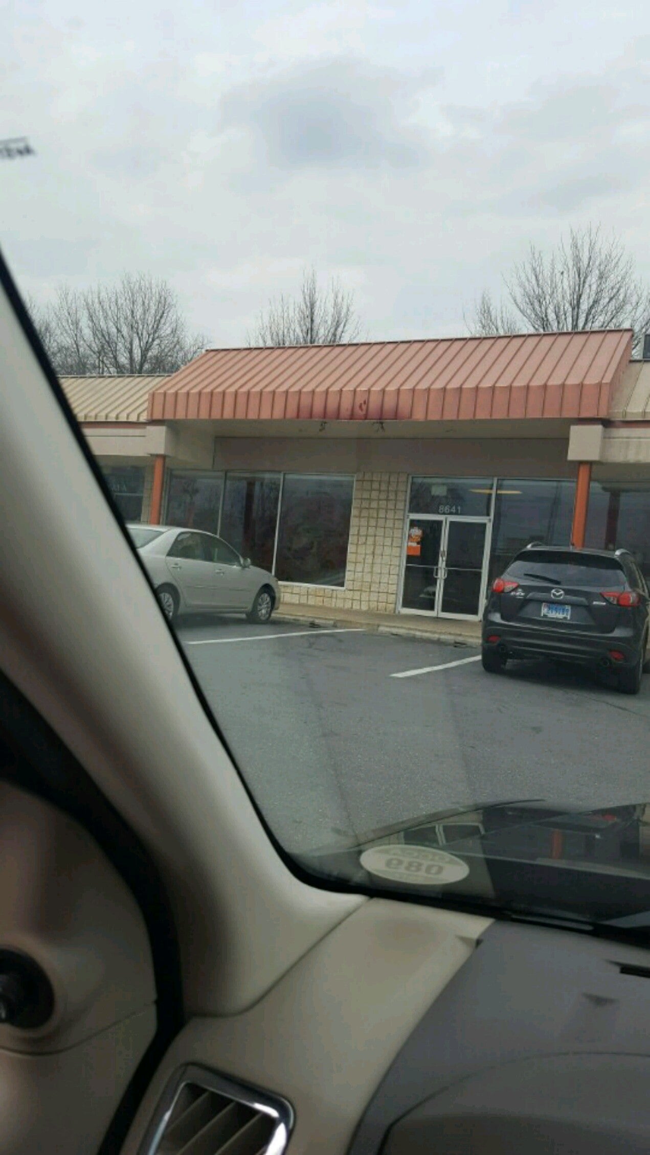 Popeyes Closed - 87zn8j8