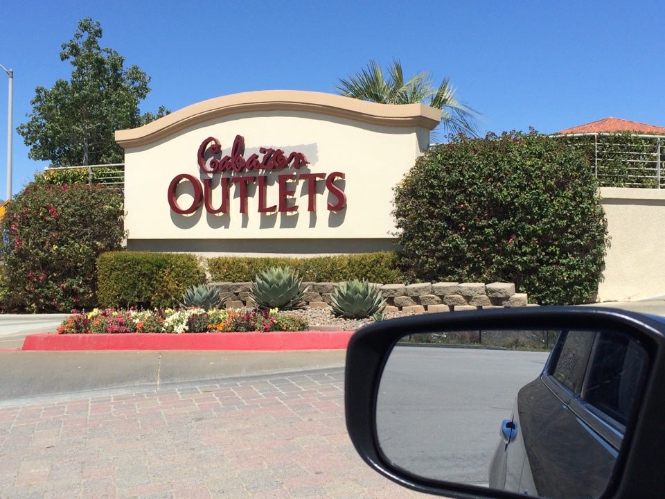 Desert Hills Premium Outlets, 48400 Seminole Dr, Cabazon, CA, Shopping  Centers & Malls - Outlet Center - MapQuest