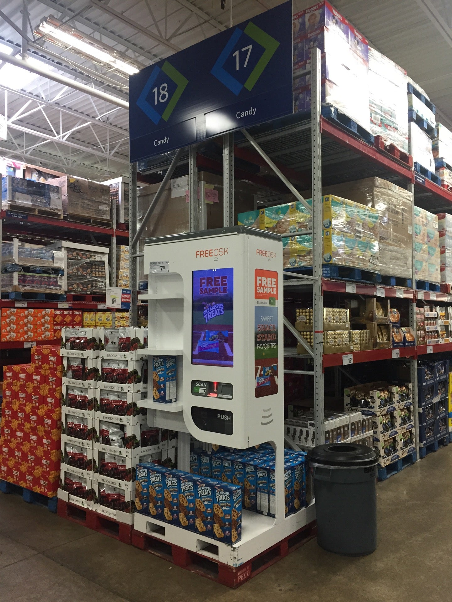 Sam's Club, 8150 University Ave NE, Minneapolis, MN, Wholesalers - MapQuest