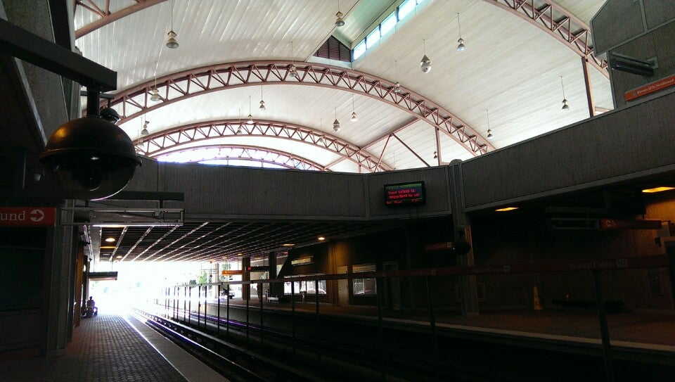 MARTA Medical Center Station, 5711 Peachtree Dunwoody Rd, Sandy