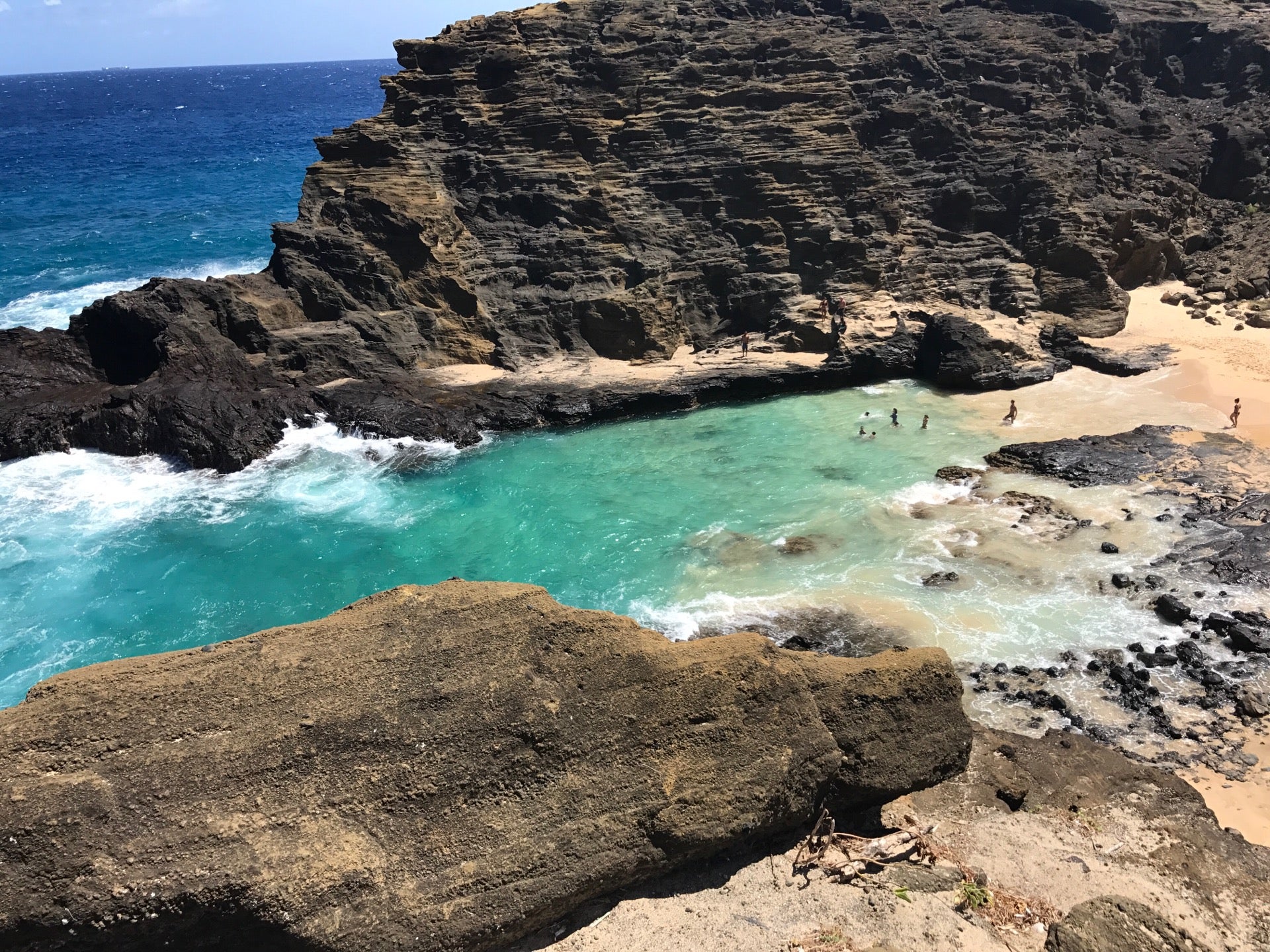 Cockroach Cove, 8450 Kalanianaole Hwy, Honolulu, HI, Beach - MapQuest