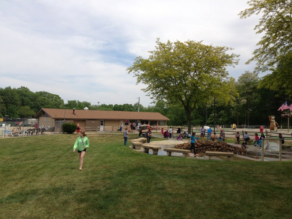 Jellystone CampgroundPierceton, 1916 N 850 E, Pierceton, IN