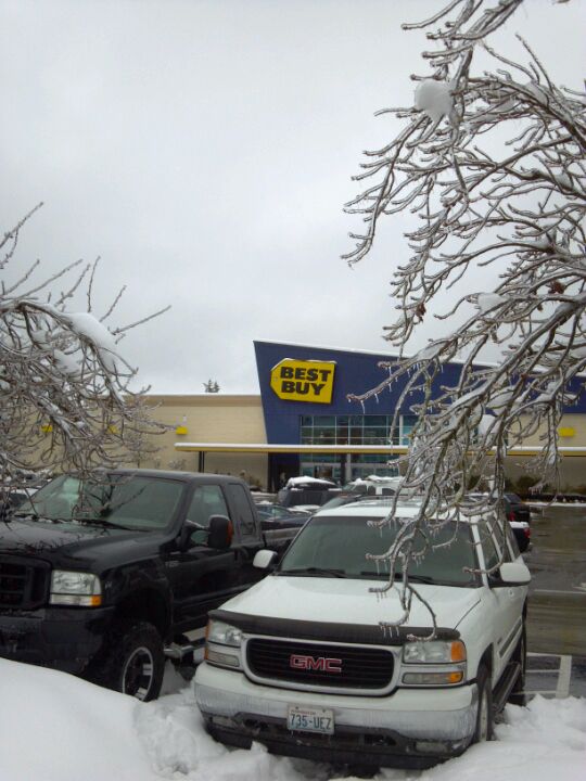 Best Buy Olympia Capital Mall, 625 Black Lake Blvd SW, Ste 200, Olympia