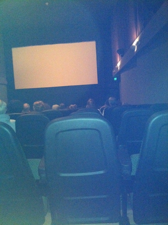 Nugget Theater, 57 S Main St, Hanover, Town of, NH, Movie Theatres