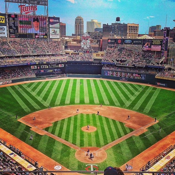 Target Field provides Minnesota Twins a beautiful stadium - The Walking  Tourists