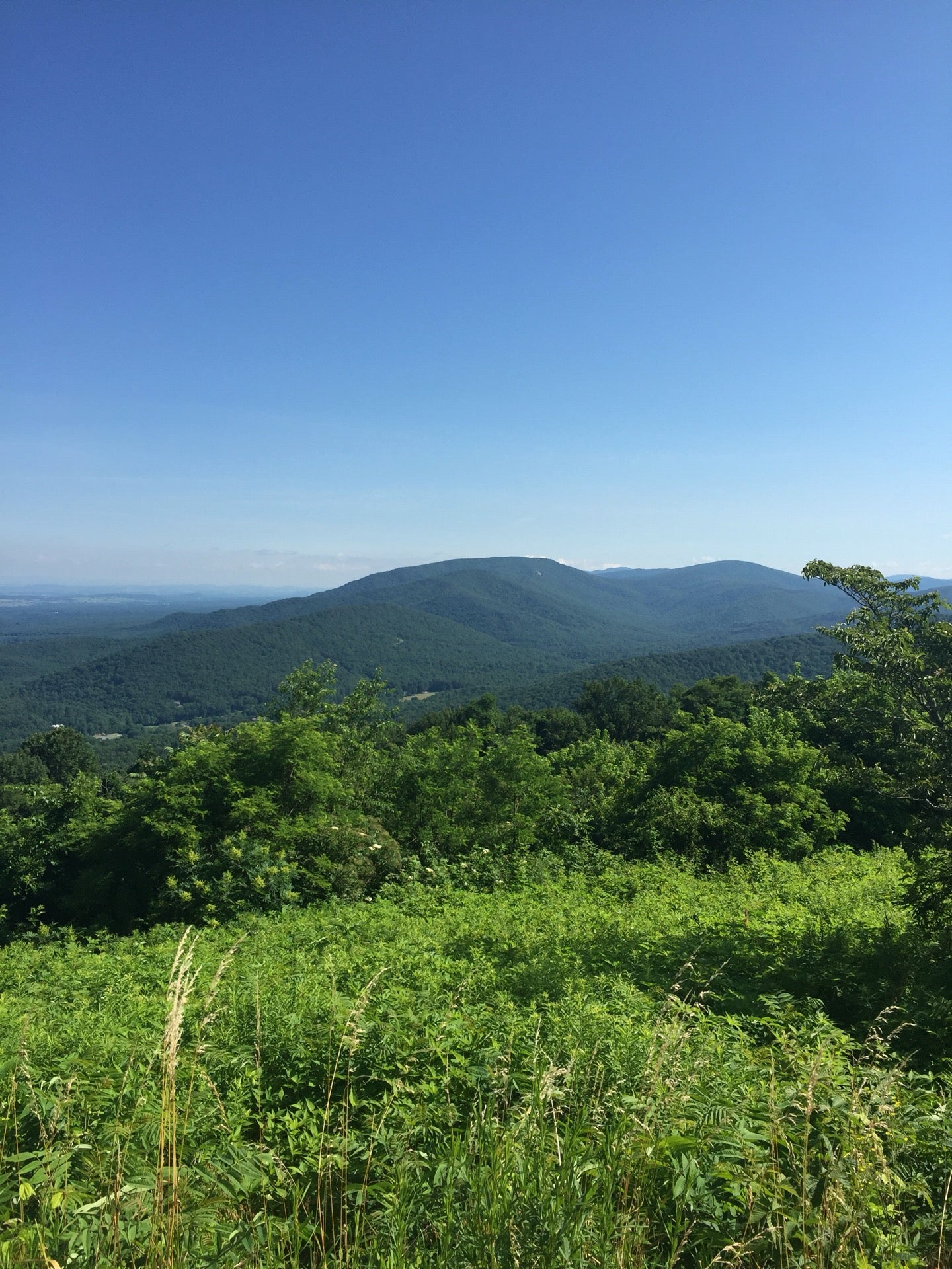 Shenandoah National Park - Rockfish Gap Entrance Station, Skyline Dr ...