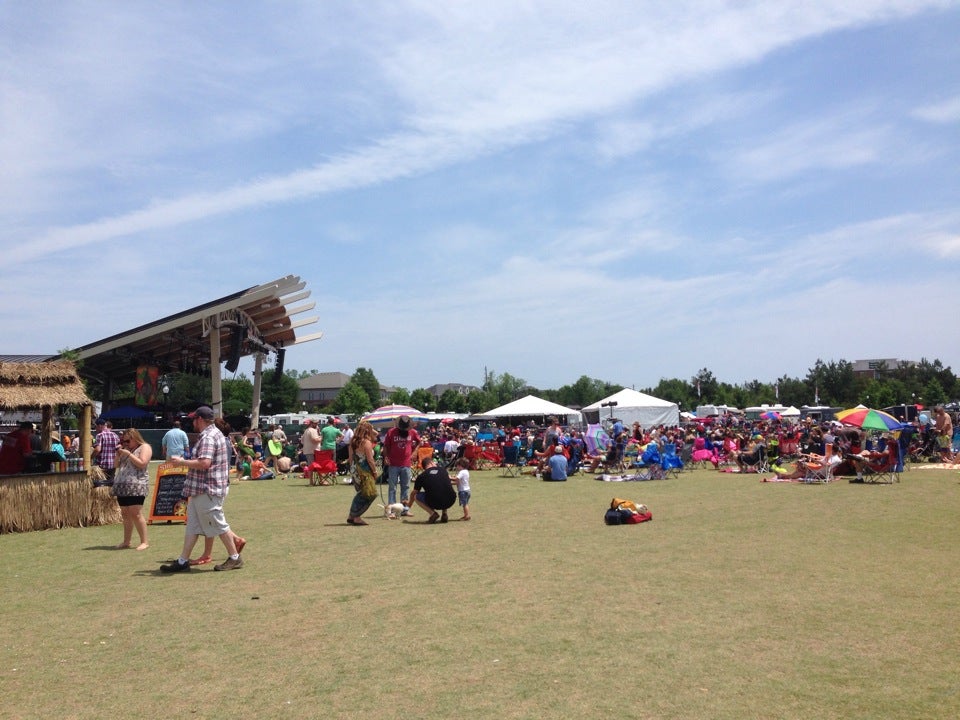 Papa Joe's BanjoBQue Bluegrass Festival, 7016 Evans Town Center