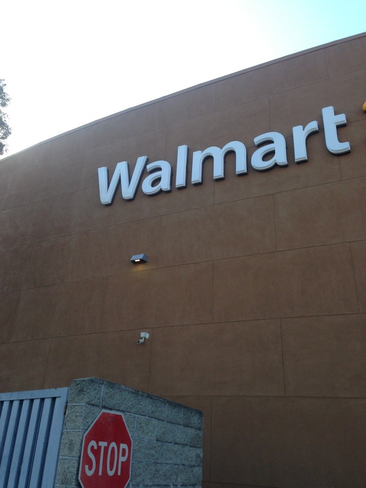 Walmart To Close Down Underperforming Irvine Supercenter Next Month - CBS  Los Angeles