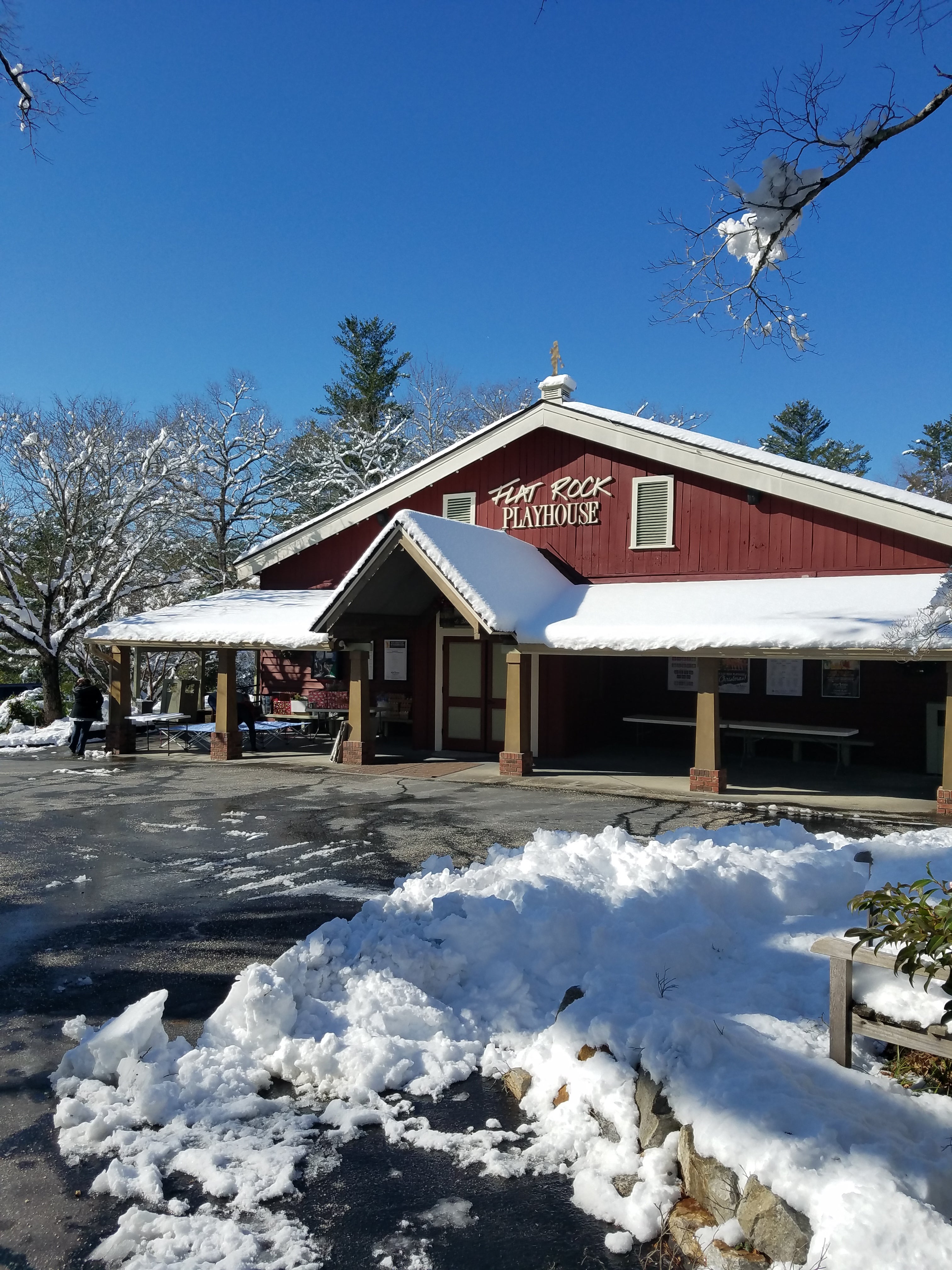 Flat Rock Playhouse, 2661 Greenville Hwy, Flat Rock, NC, Theatres Live