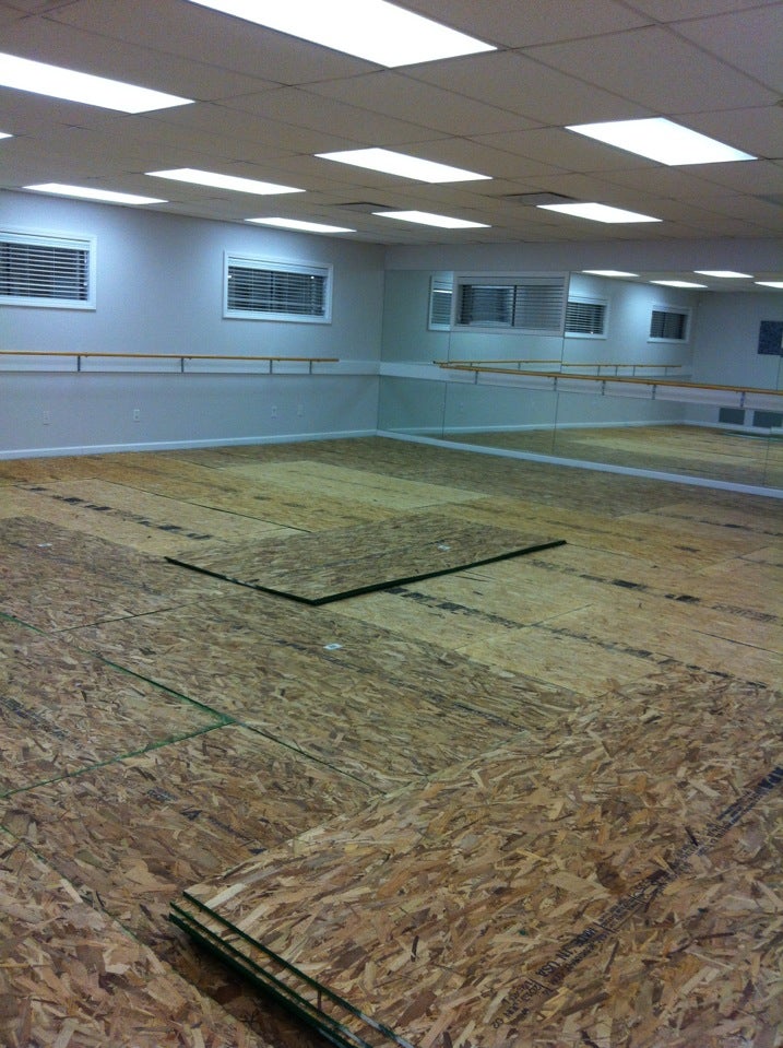 The Studio School of Dance, 3225 Danny Park, Metairie, LA, Dancing