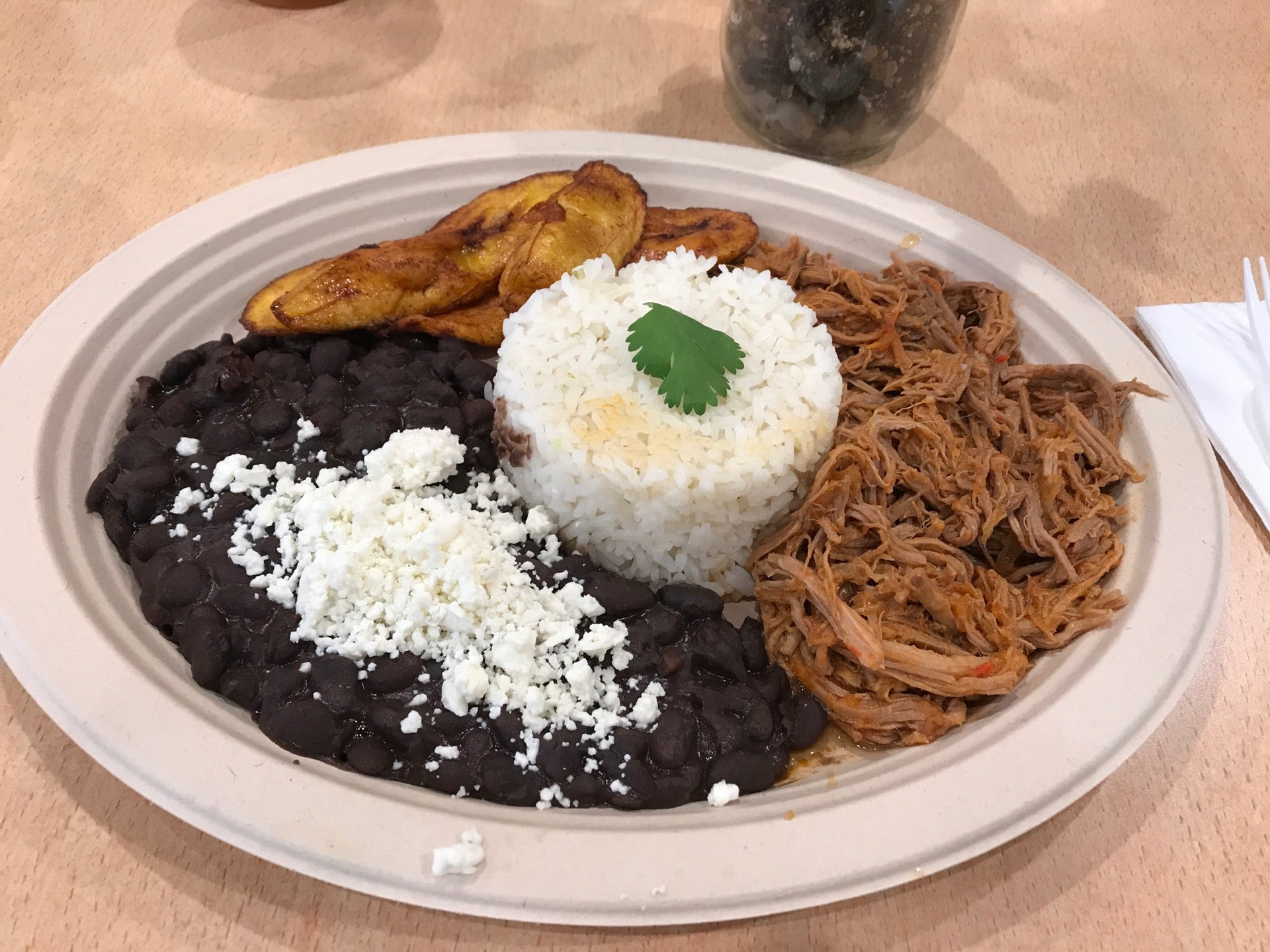 Chamo Venezuelan Cuisine, 950 E Colorado Blvd, Pasadena, CA, Eating