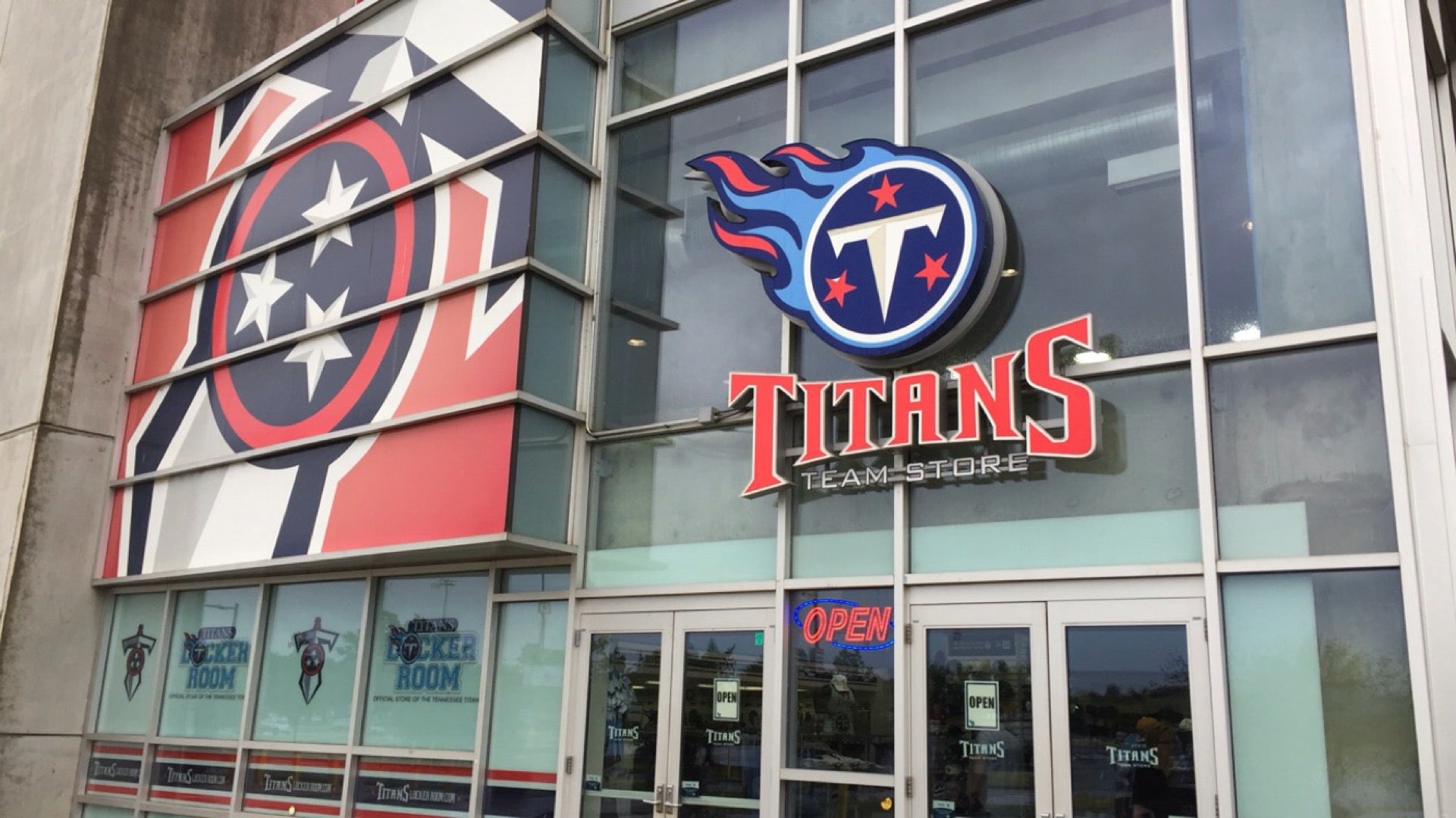 Titans Pro Shop