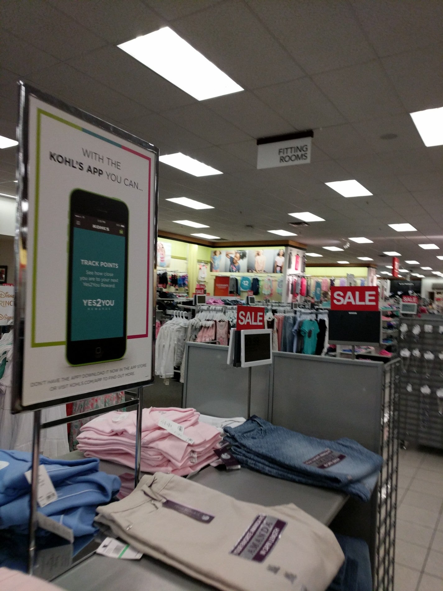 Kohl's, 2201 S Shore Ctr, Alameda, CA, Clothing Retail - MapQuest