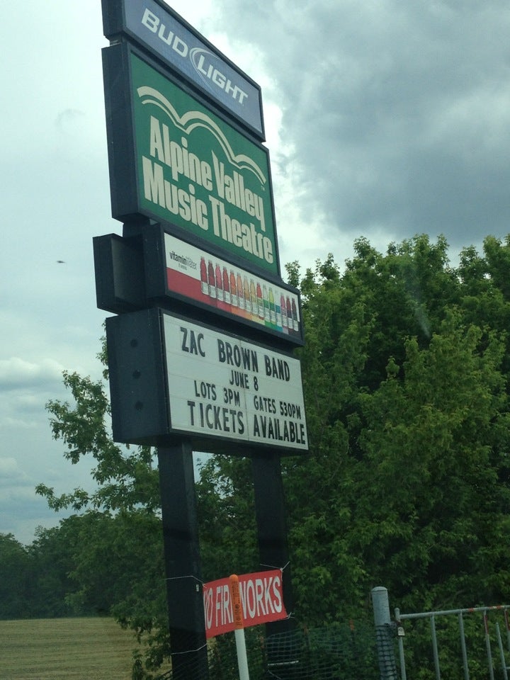 Alpine Valley Parking Lot, 2699 Hwy, East Troy, WI MapQuest