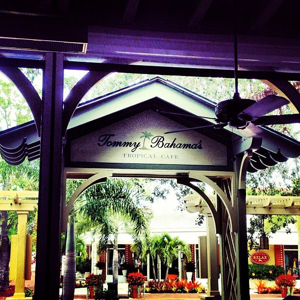 Tommy Bahama Restaurant & Bar - Third Street South