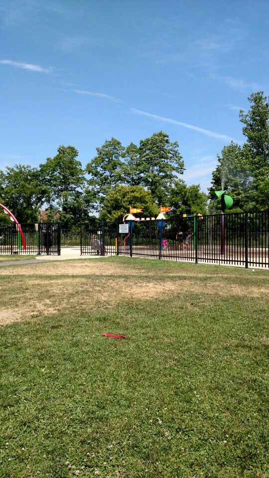 Rogers Park Middle School, 101 Memorial Drive, Danbury, CT, Playgrounds