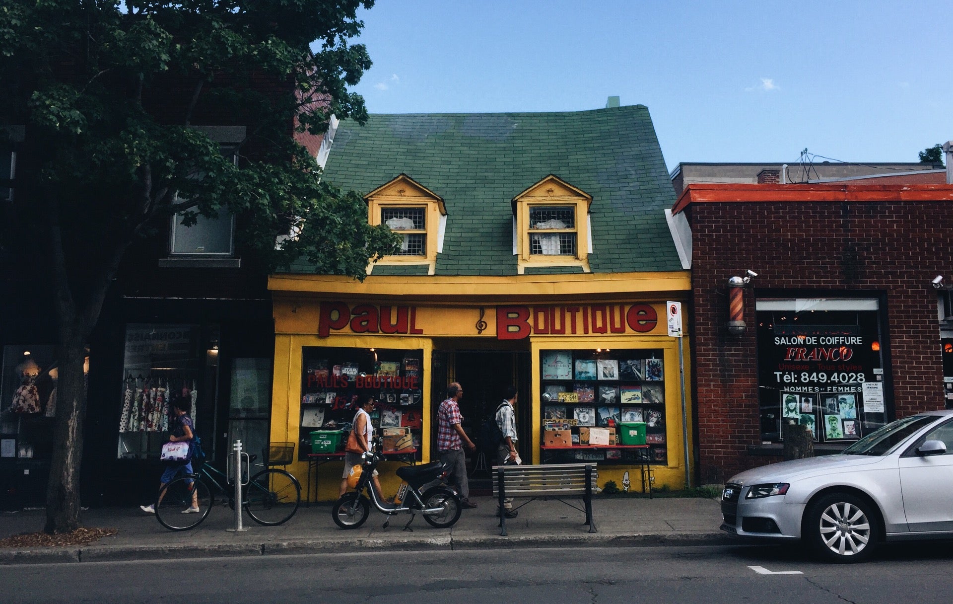 A Paul Boutique, 112 Avenue du Mont-Royal E, Montréal, QC - MapQuest