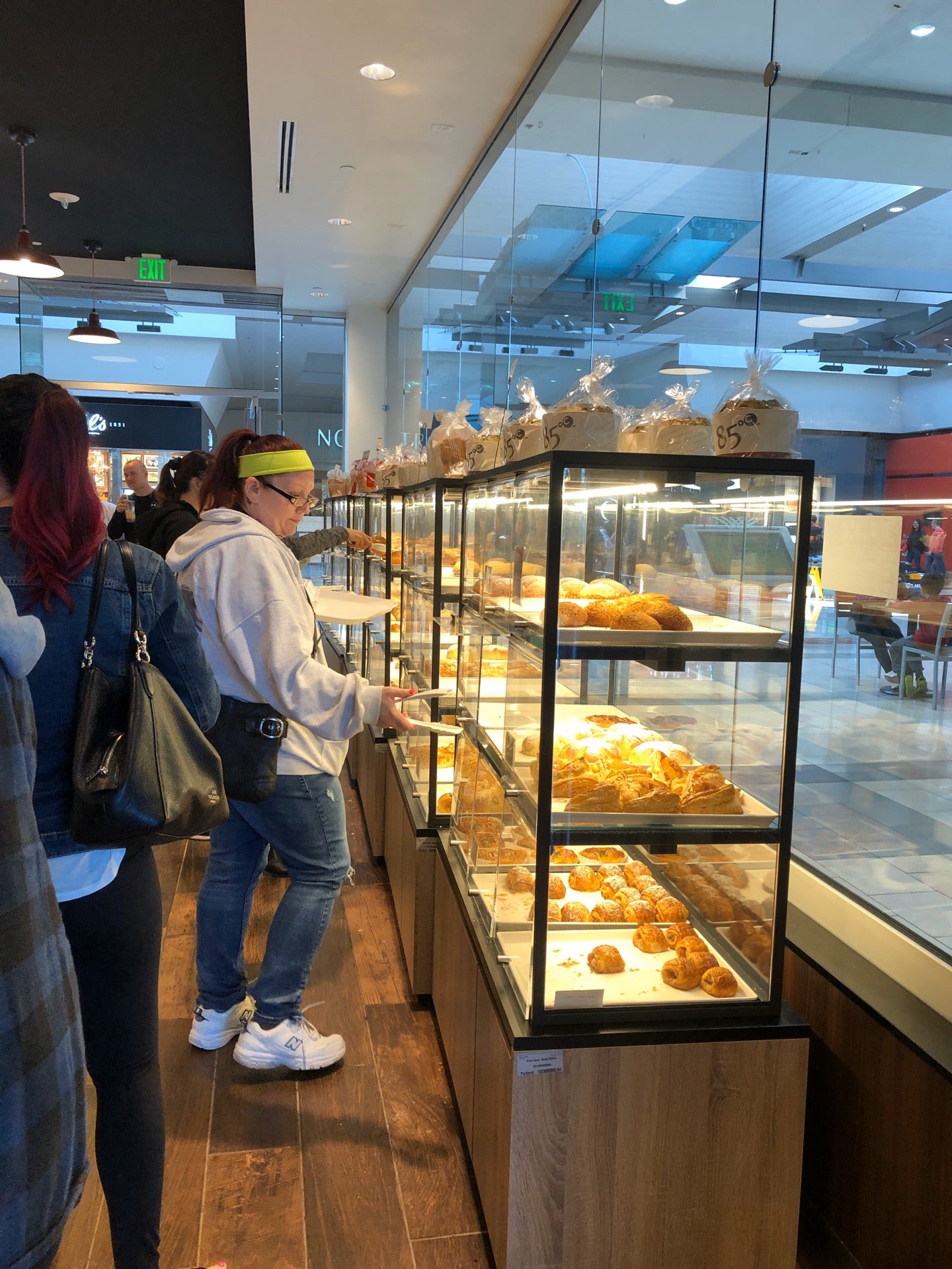 85 Degree C Bakery Cafe 9753 SW Washington Square Rd D02 Tigard 
