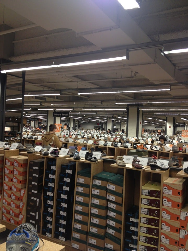 Dsw Designer Shoe Dsw In Gateway Mall Dsw Shoes Dsw Yonkers