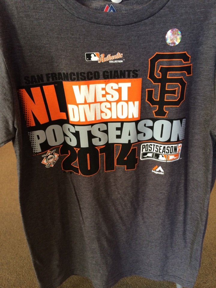 Giants Dugout Store on X: 3️⃣0️⃣% OFF ALL PLAYER T-SHIRTS