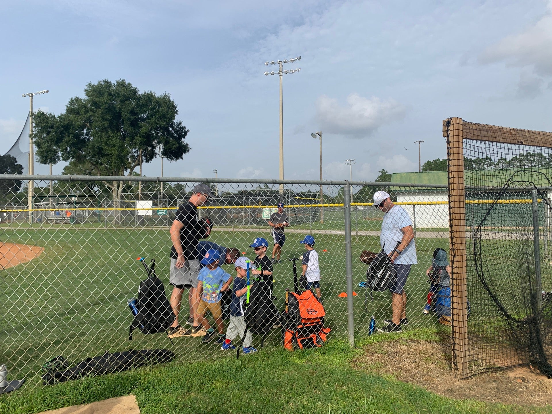Lutz Little League, 770 W Lutz Lake Fern Rd, Lutz, FL, Recreation