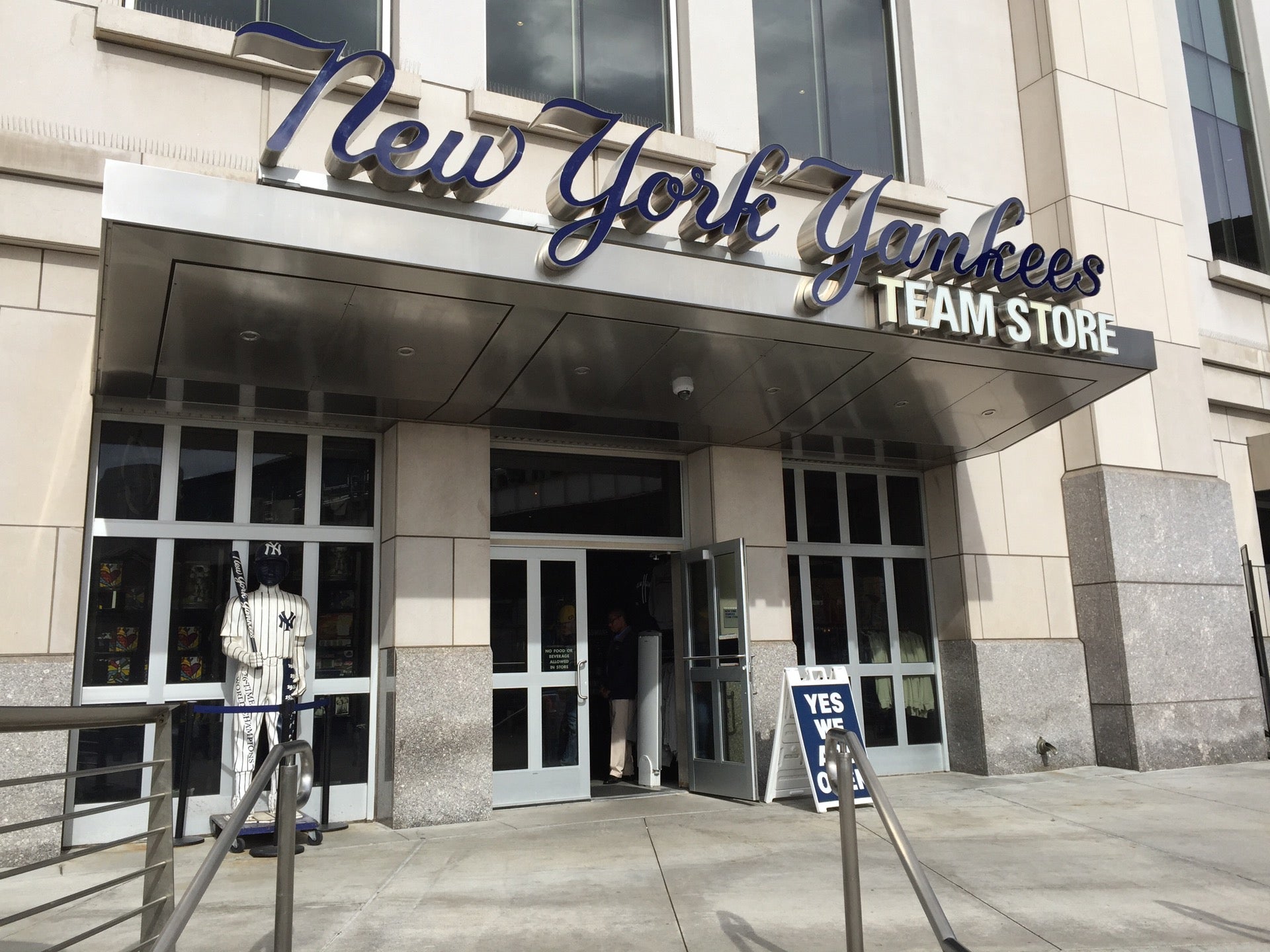 Yankee Stadium Team Store, 1 E 161st St, New York, NY, Gift Shops - MapQuest