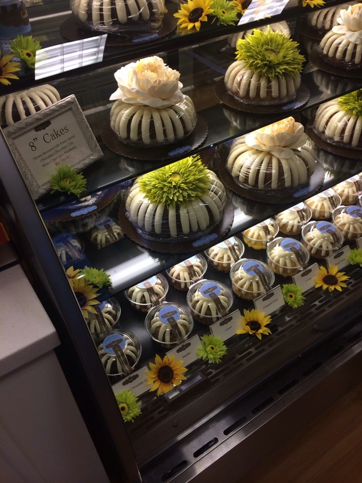 NOTHING BUNDT CAKES - 77 Photos & 116 Reviews - 421 Town Square, Wheaton,  Illinois - Bakeries - Phone Number - Yelp