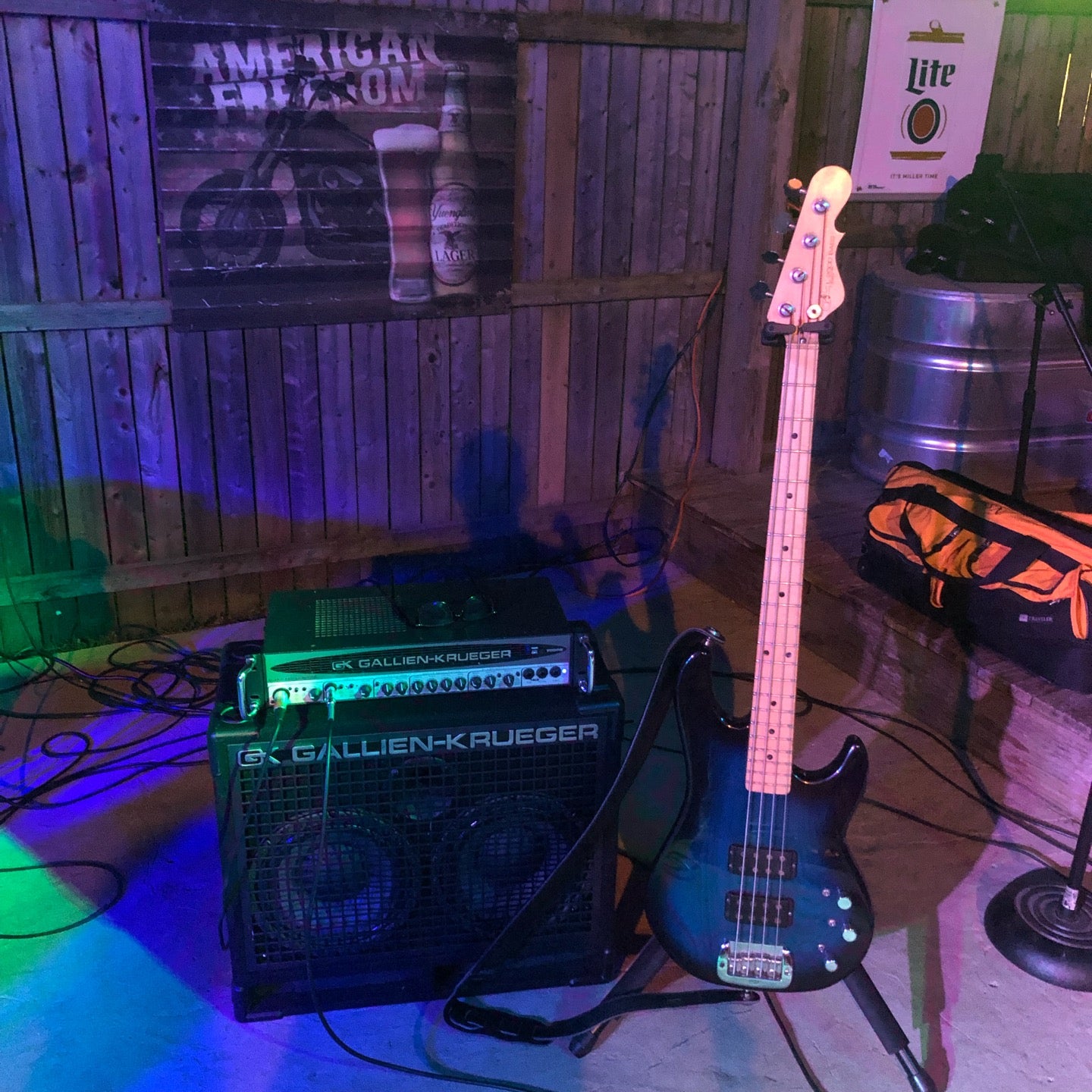 Horseshoe Bar and Grill, 213 Main St 213 East, Duncan Falls, OH, Bars