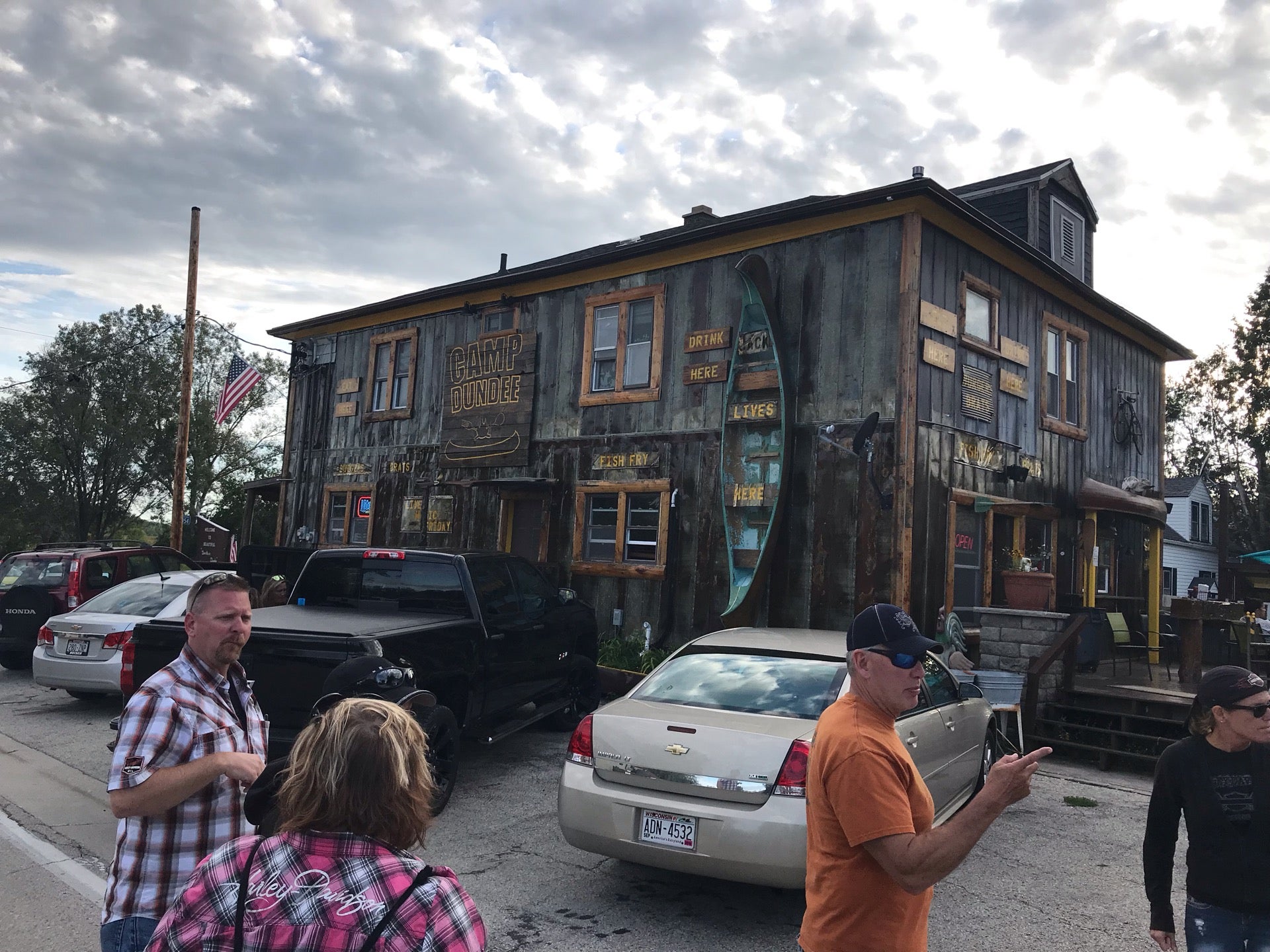 Camp Dundee Bar & Grill, N3054 State Road 67, Osceola, Town of, WI