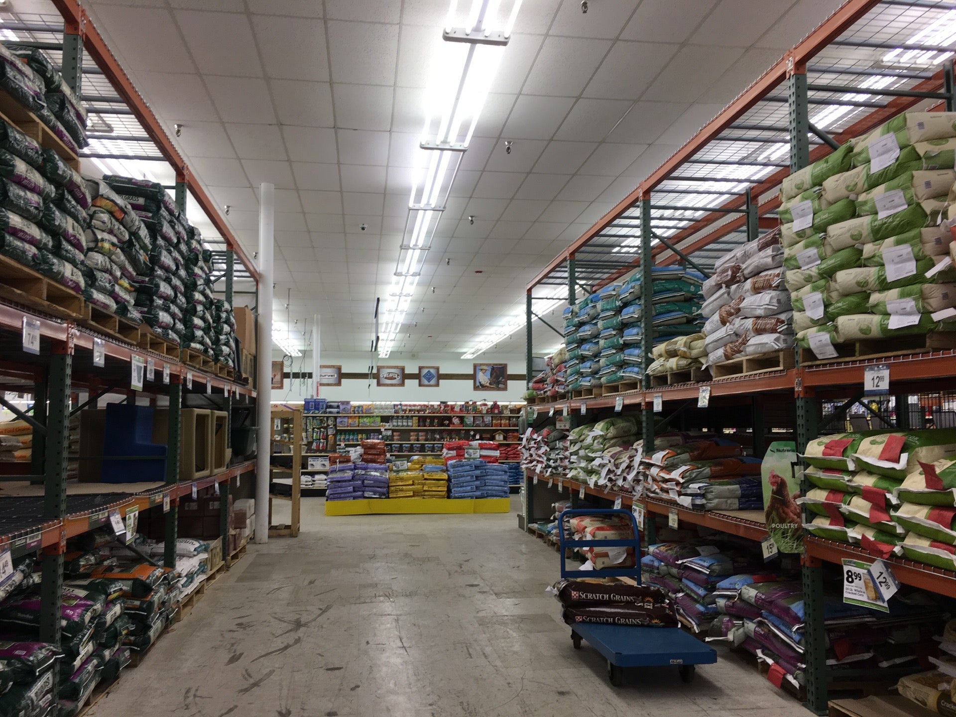 Cascade Farm and Outdoor, 598 N Wilbur Ave, Walla Walla, WA, Farm