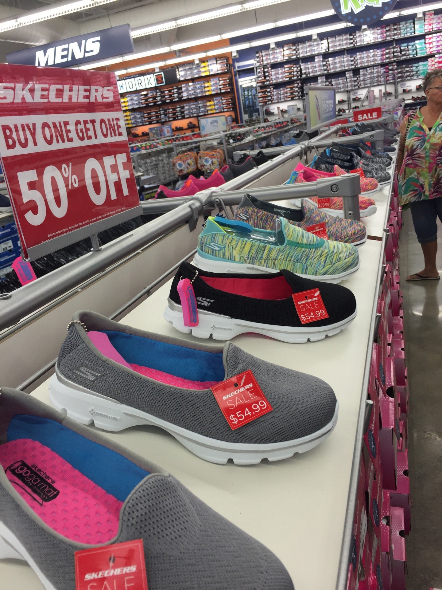 SKECHERS Warehouse Outlet, 6150 E State St, IL, Shoe Stores - MapQuest