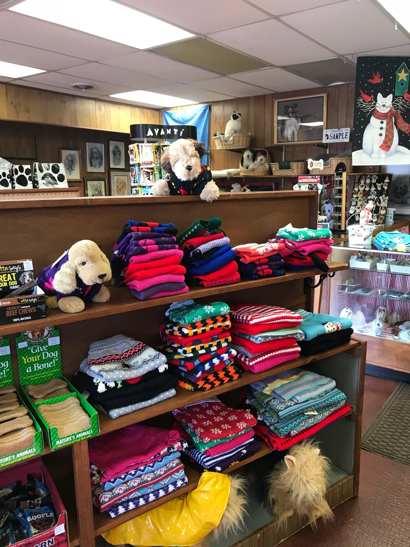 Dog and cat on sale shoppe