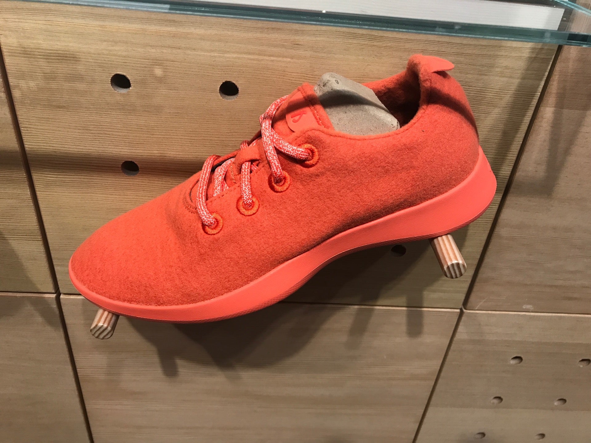 Allbirds sales kea red